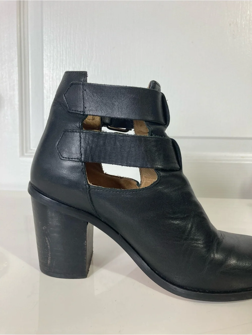 OFFICE LONDON Boots EU 37/US 7 Black Leather 2-Straps Buckle Stack Block Heel